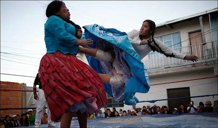 Bolivianas as mulheres mais bravas do mundo. Você encara?