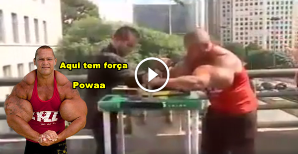 O dia que Arlindo Montanha o "Popeye Brasileiro", desafiou as pessoas para uma queda de braço